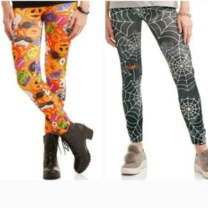 :* 2 new Women  juniors No Boundaries Halloween candy & spiderweb  Leggings XS 1